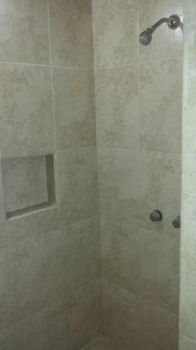 Depab Privado, Centrico,Wifi 80 Mb ,Aire Acondicionado ,Cocina, Cochera Techada, Ciudad Valles Exterior photo