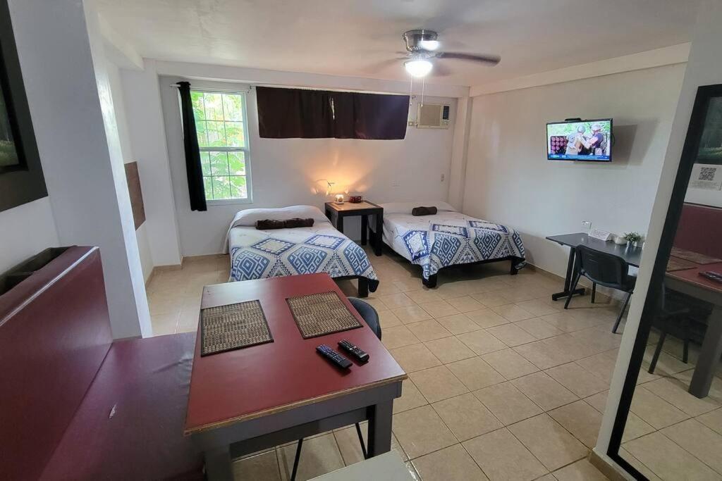 Depab Privado, Centrico,Wifi 80 Mb ,Aire Acondicionado ,Cocina, Cochera Techada, Ciudad Valles Exterior photo